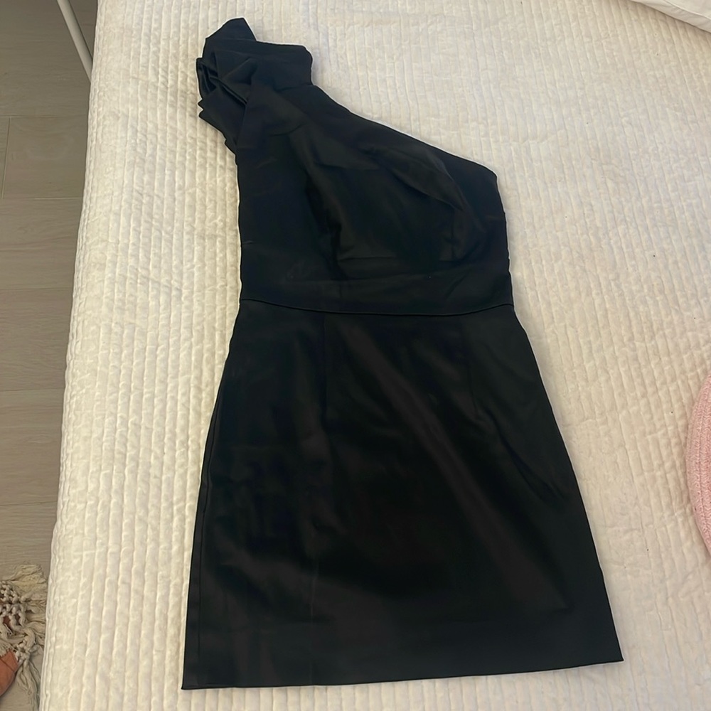 Guess by marciano black dress